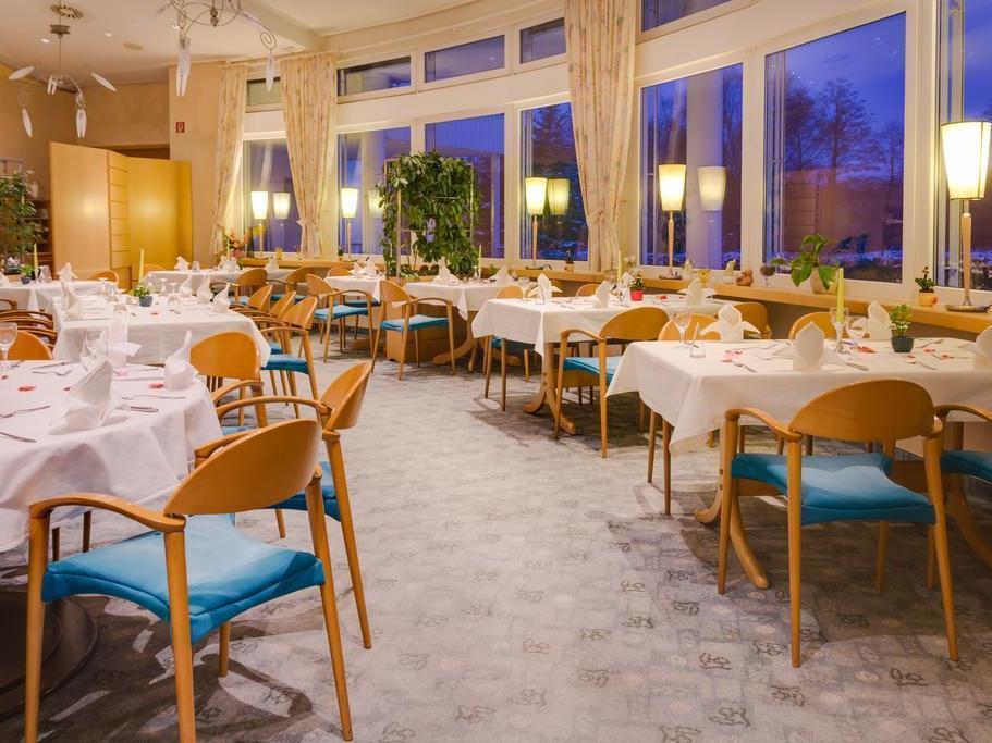 Seehotel Luisenhof Falkenhagen  Bagian luar foto