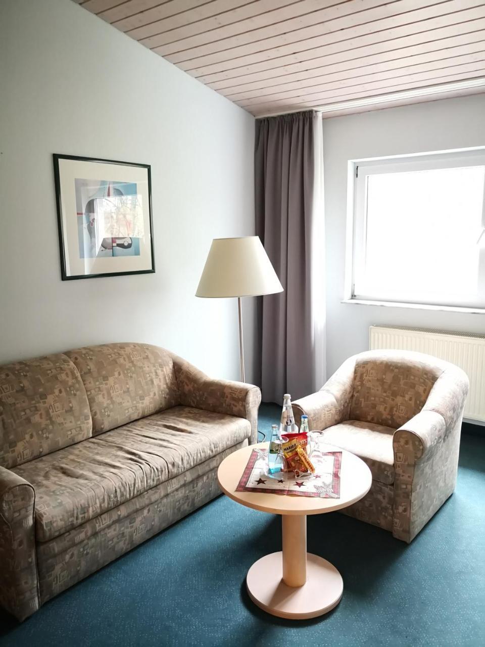 Seehotel Luisenhof Falkenhagen  Bagian luar foto